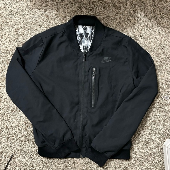 Nike Reversible Bomber Jacket - Picture 1 of 5